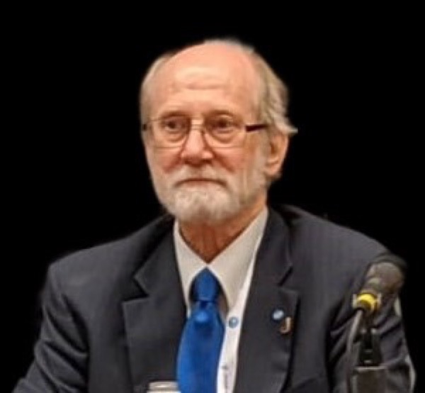 Portrait of Les Tennen